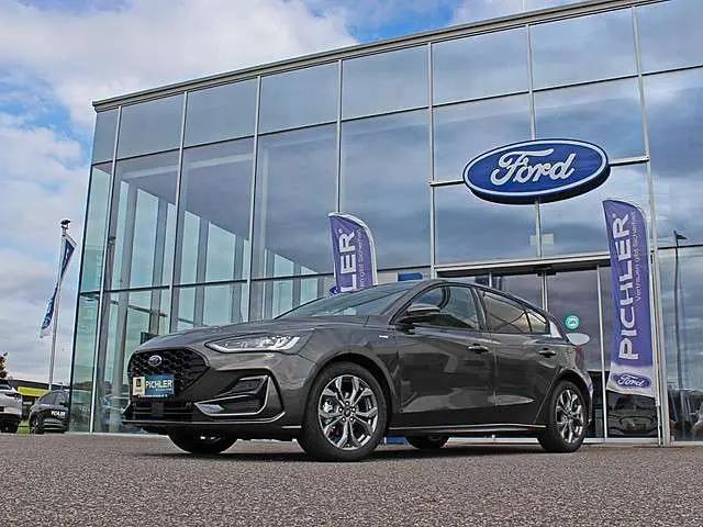 Photo 1 : Ford Focus 2024 Petrol