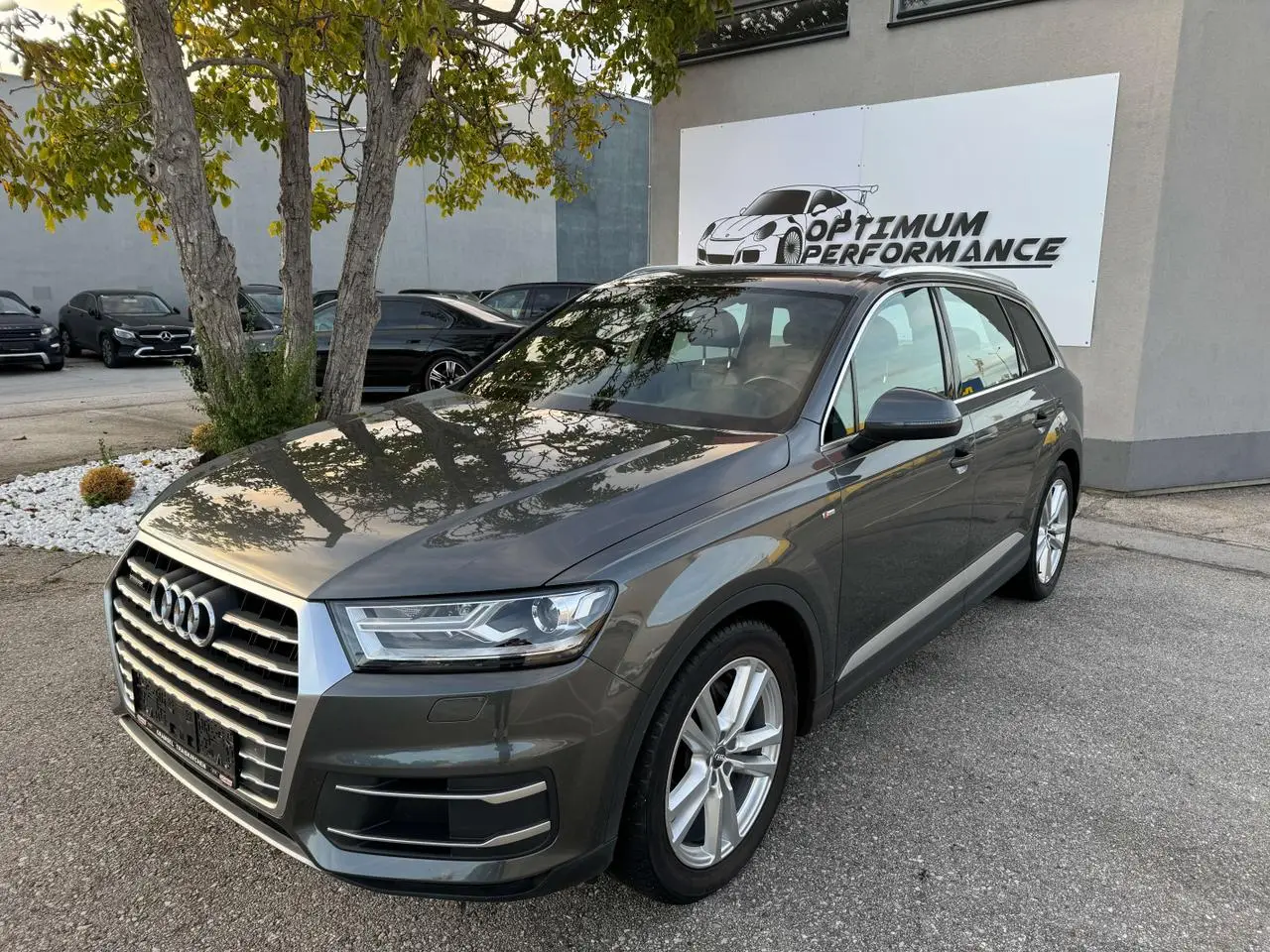 Photo 1 : Audi Q7 2017 Diesel