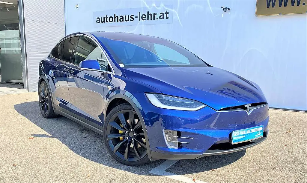 Photo 1 : Tesla Model X 2017 Électrique