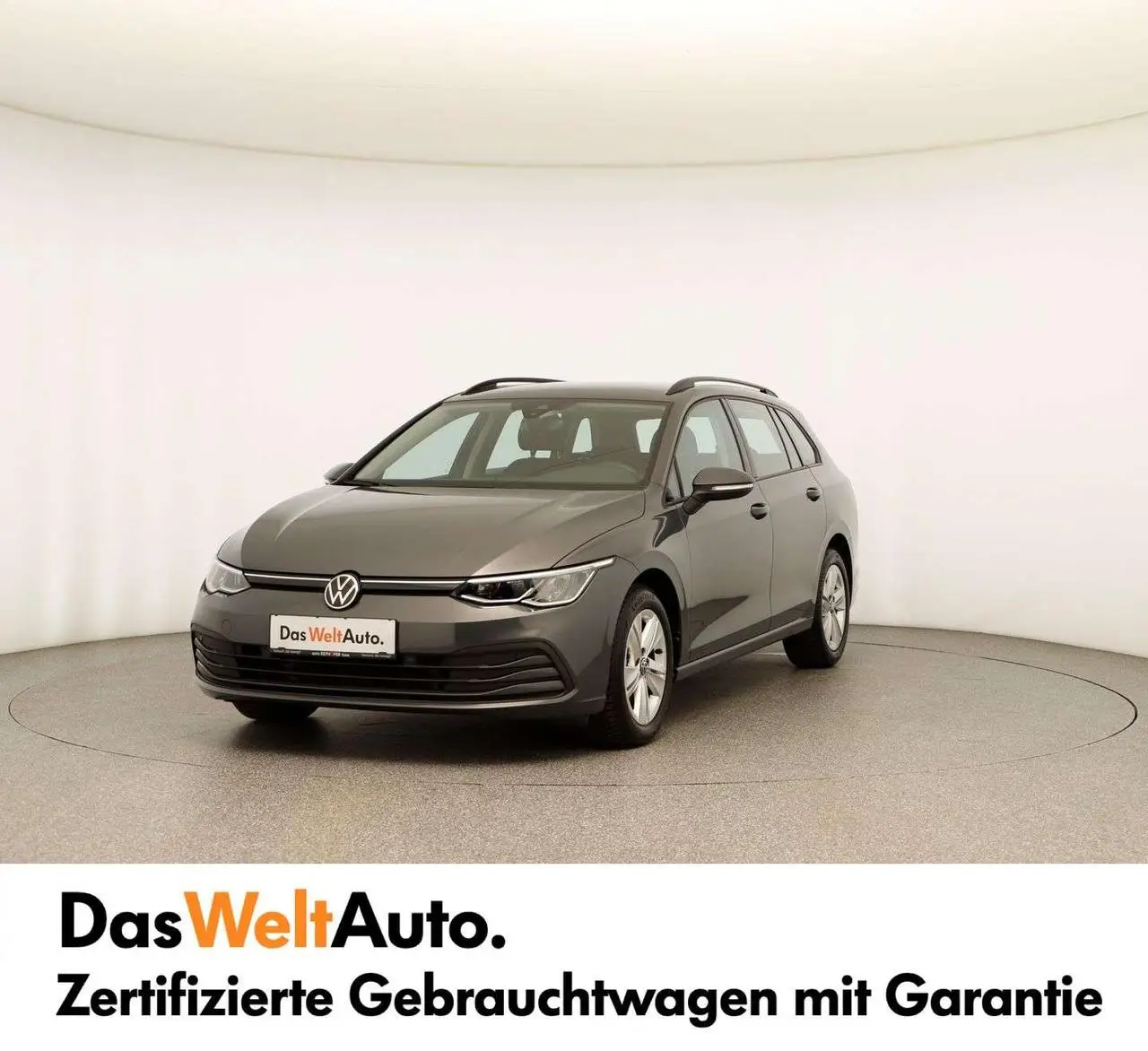 Photo 1 : Volkswagen Golf 2023 Petrol