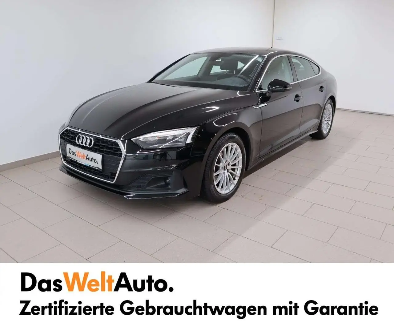 Photo 1 : Audi A5 2023 Diesel