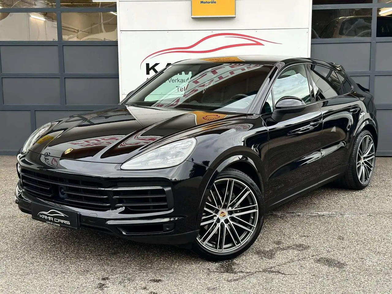 Photo 1 : Porsche Cayenne 2019 Essence