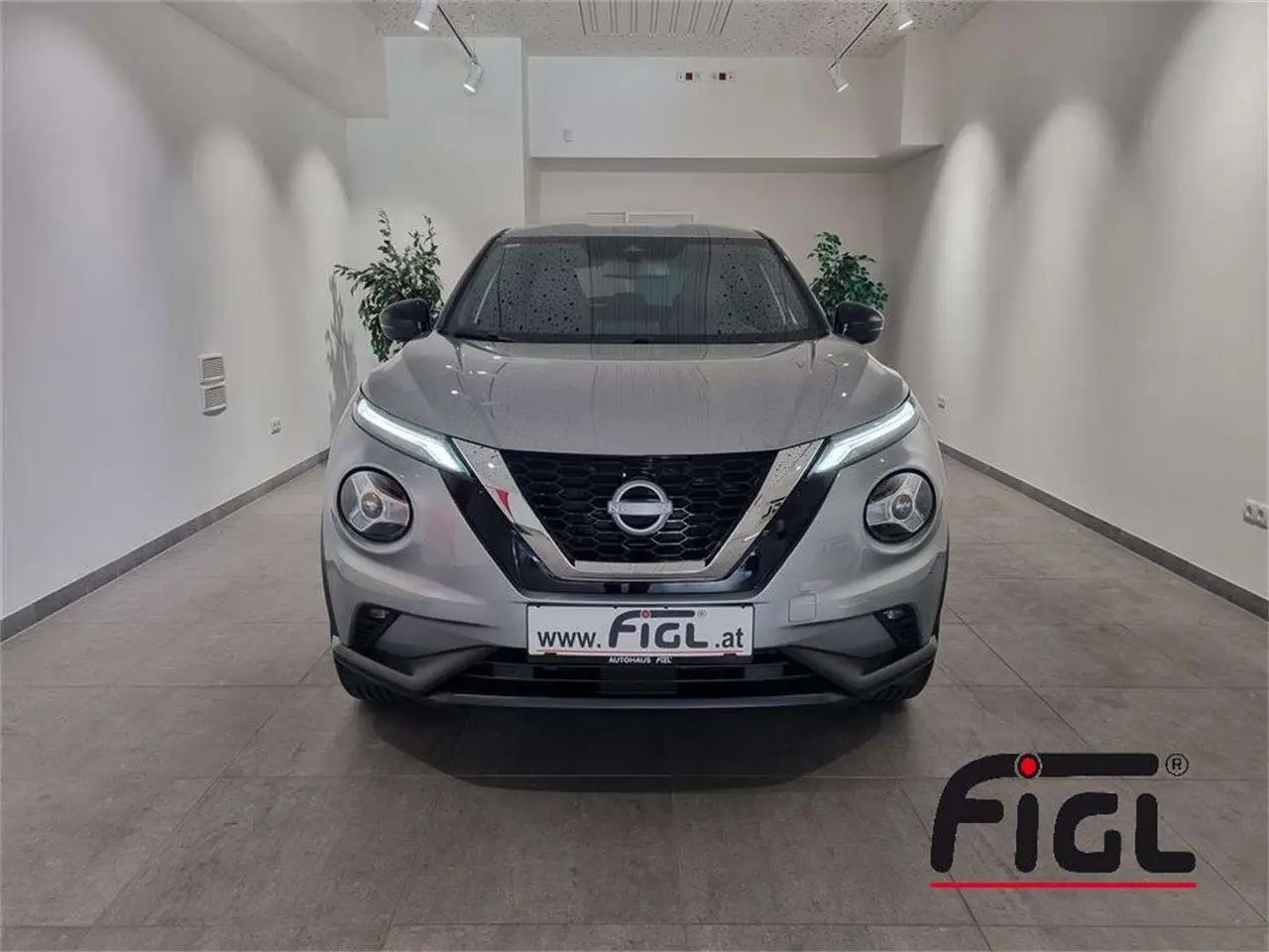 Photo 1 : Nissan Juke 2023 Petrol