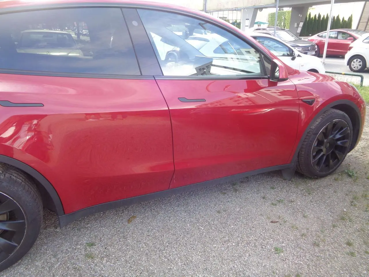 Photo 1 : Tesla Model Y 2022 Electric