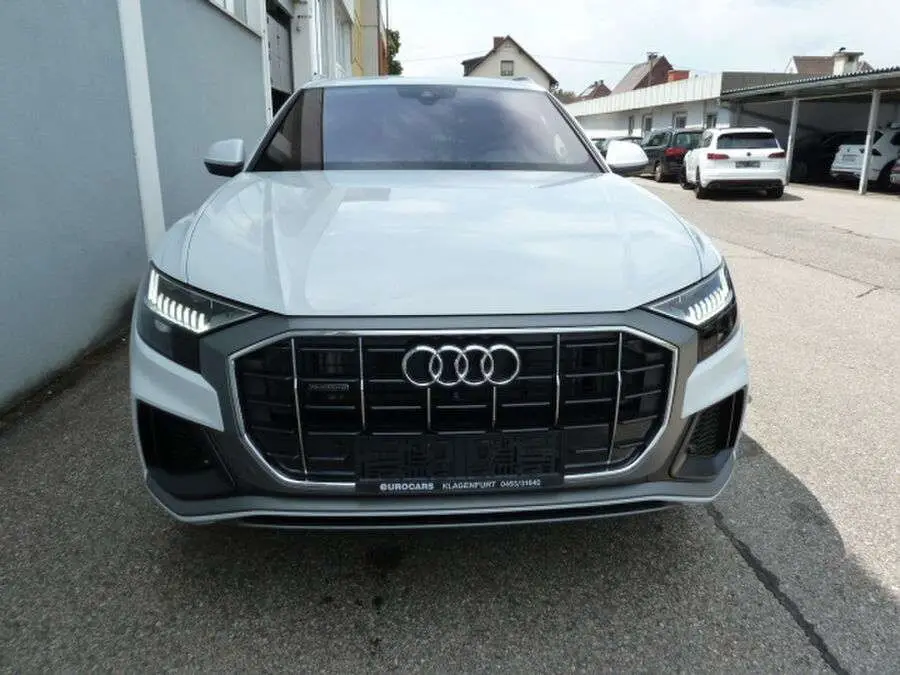 Photo 1 : Audi Q8 2022 Diesel