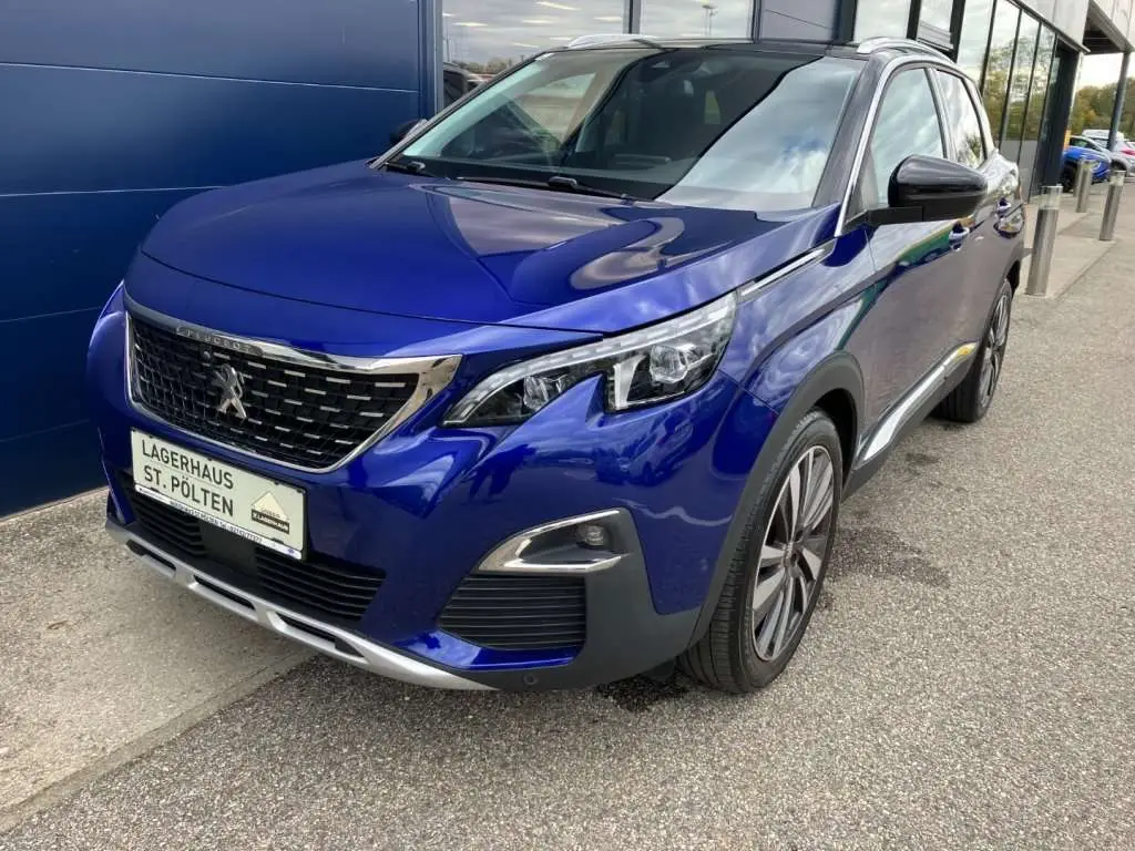 Photo 1 : Peugeot 3008 2017 Petrol