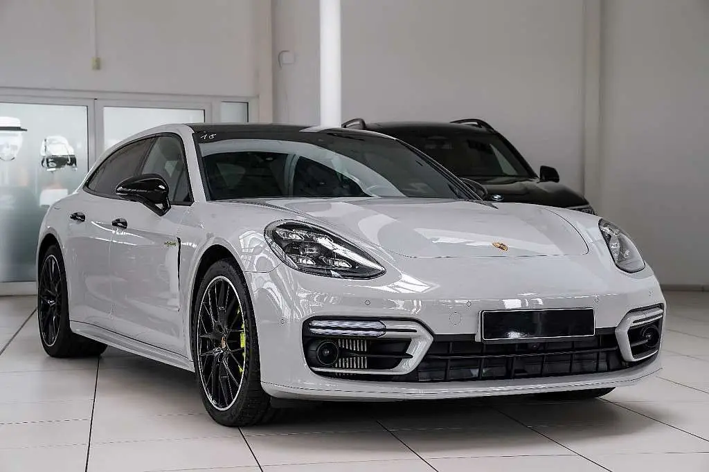 Photo 1 : Porsche Panamera 2021 Hybrid