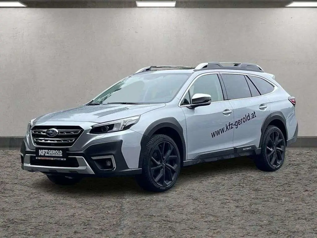 Photo 1 : Subaru Outback 2024 Essence