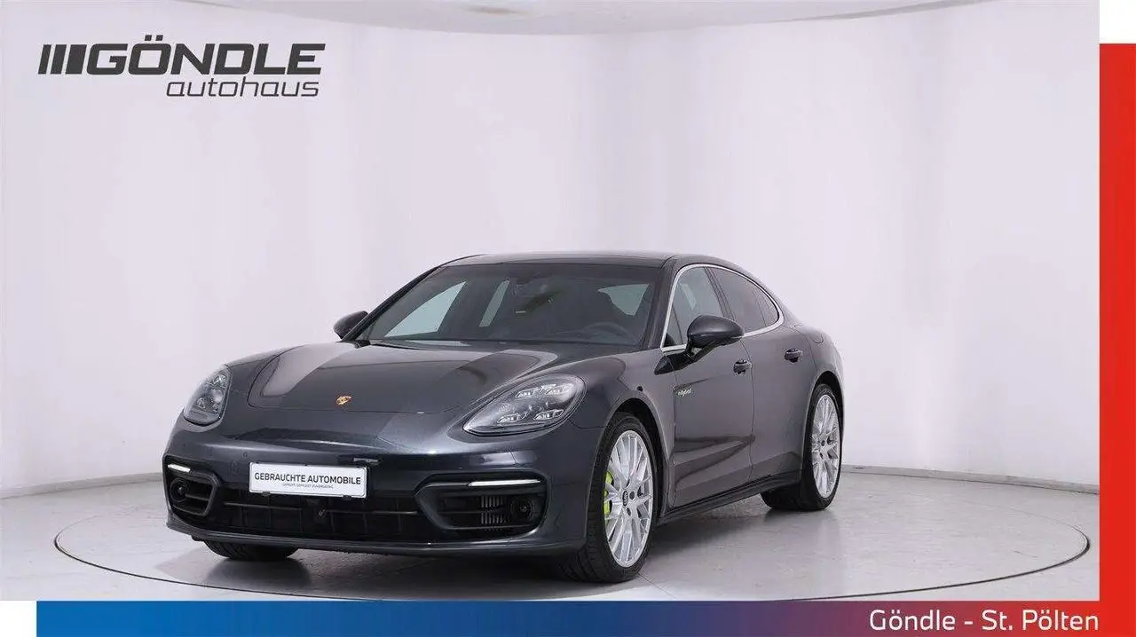 Photo 1 : Porsche Panamera 2021 Hybrid