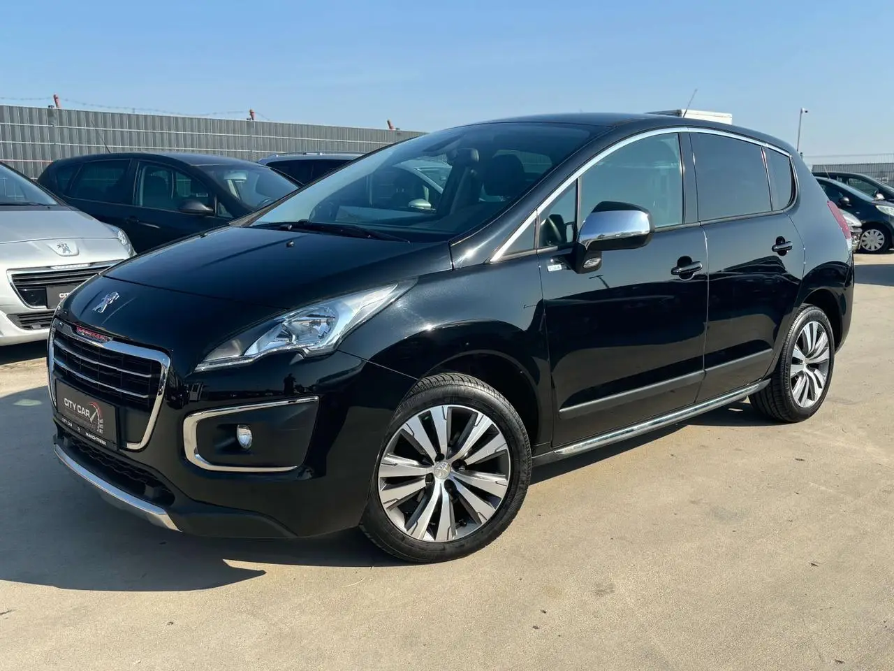 Photo 1 : Peugeot 3008 2015 Diesel