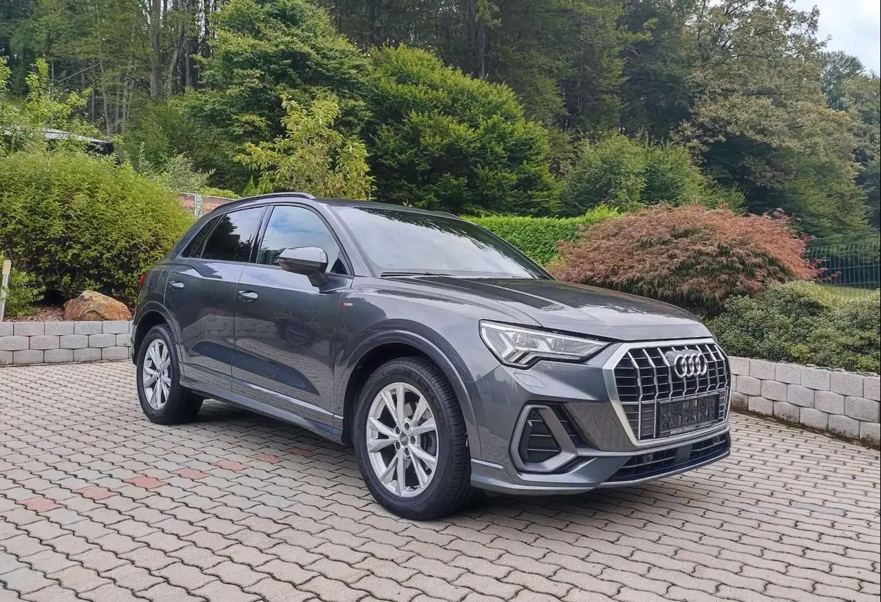 Photo 1 : Audi Q3 2020 Diesel