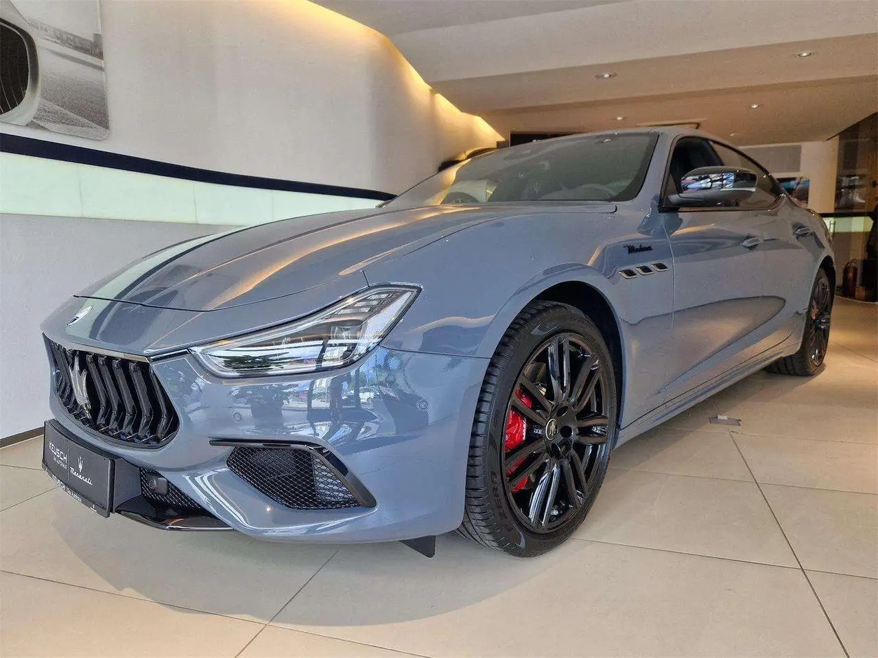 Photo 1 : Maserati Ghibli 2024 Petrol