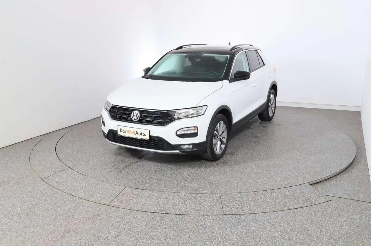 Photo 1 : Volkswagen T-roc 2020 Essence