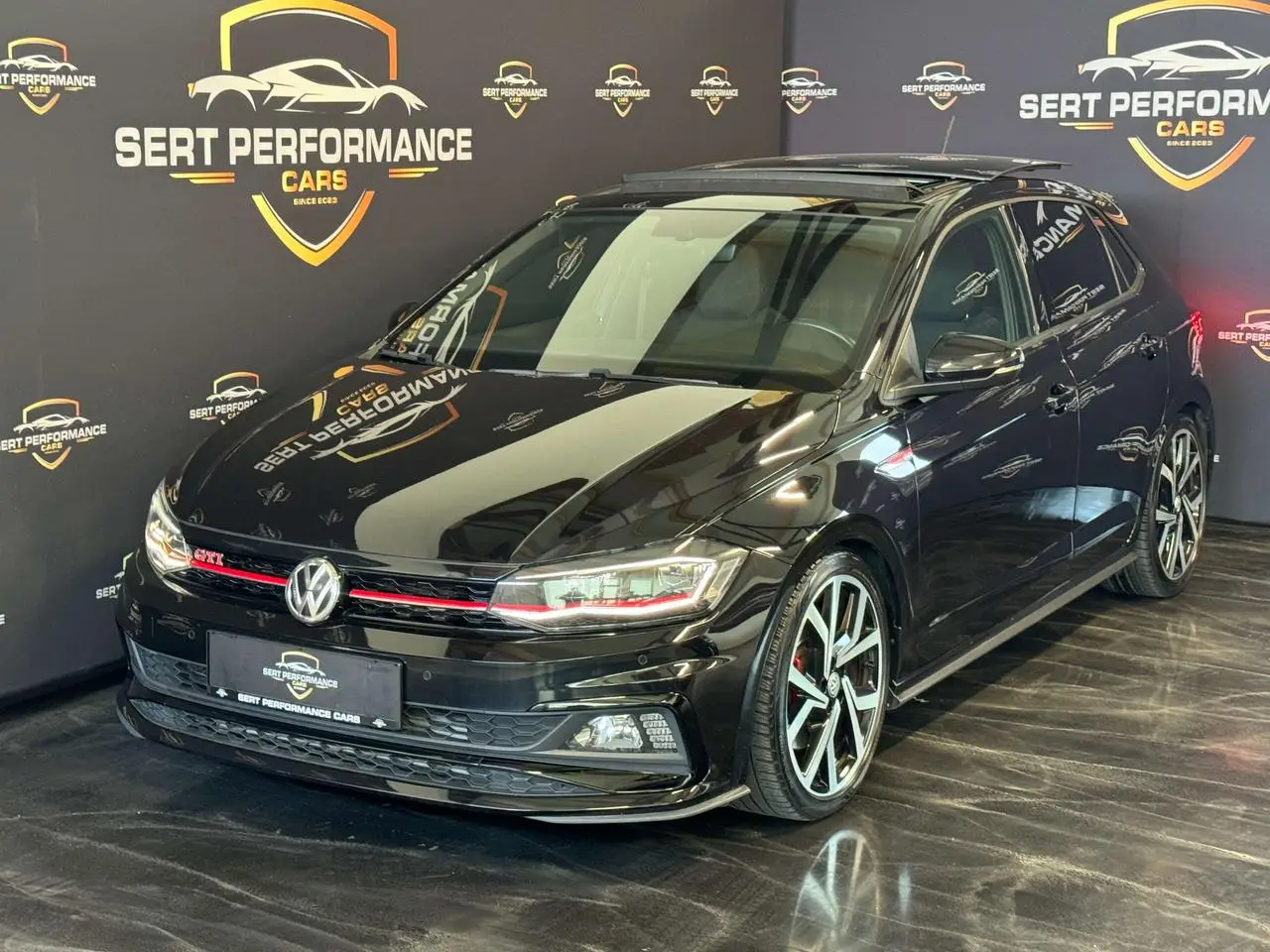 Photo 1 : Volkswagen Polo 2018 Petrol