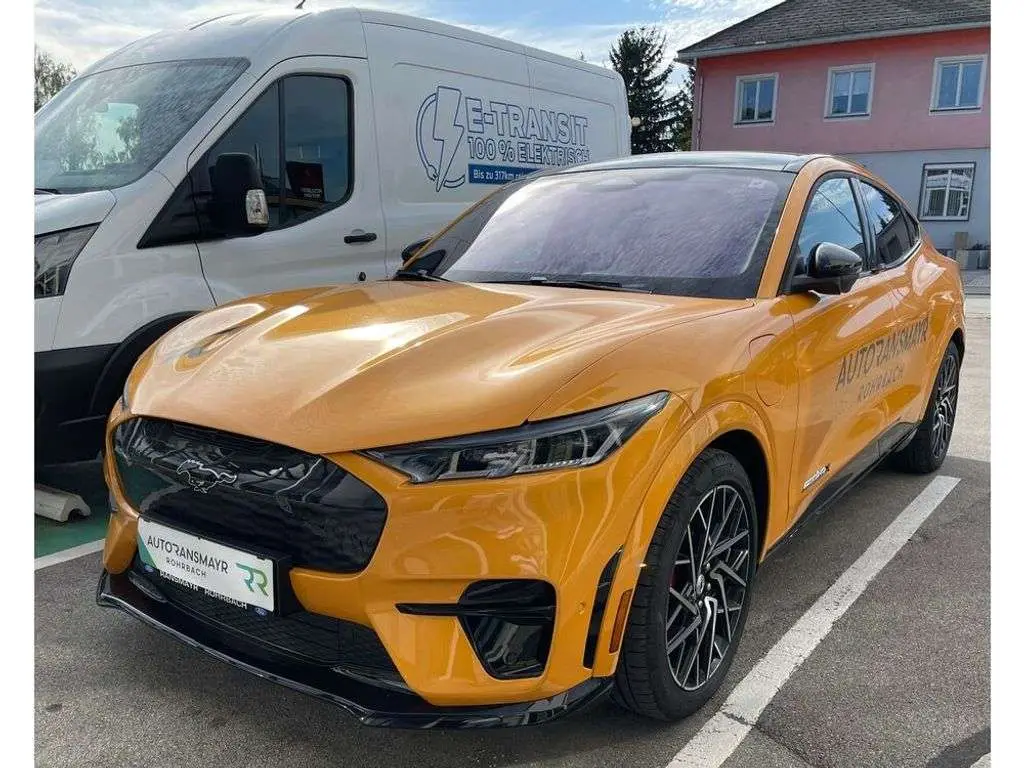 Photo 1 : Ford Mustang 2023 Électrique