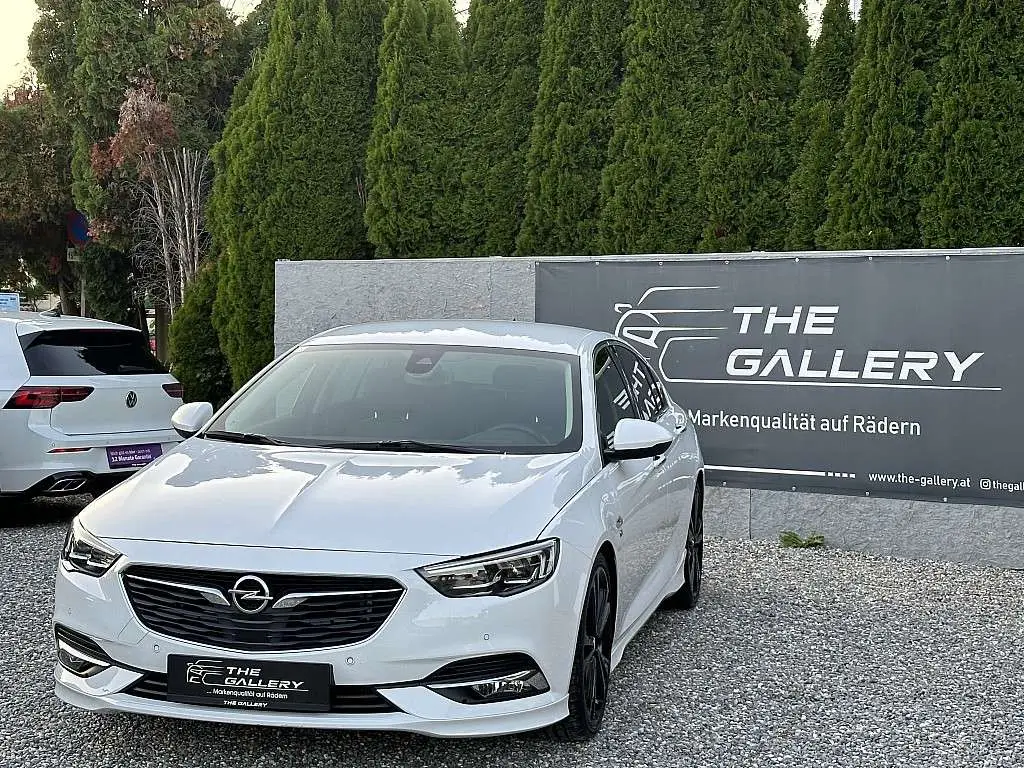 Photo 1 : Opel Insignia 2018 Diesel