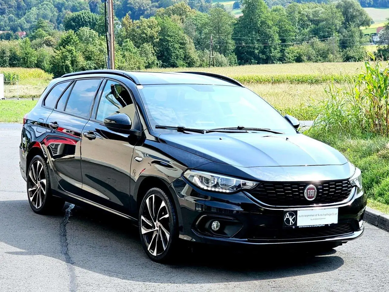 Photo 1 : Fiat Tipo 2019 Petrol