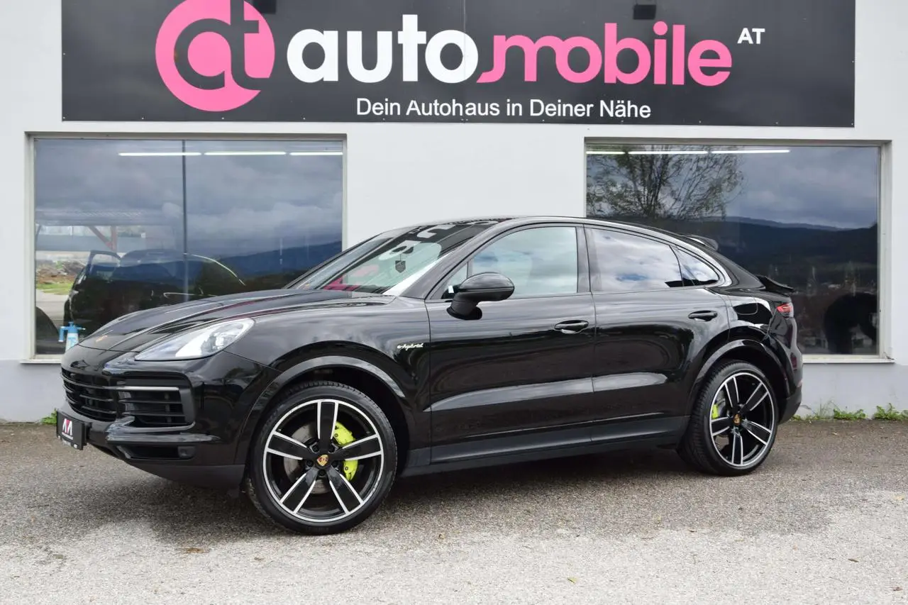 Photo 1 : Porsche Cayenne 2019 Hybride