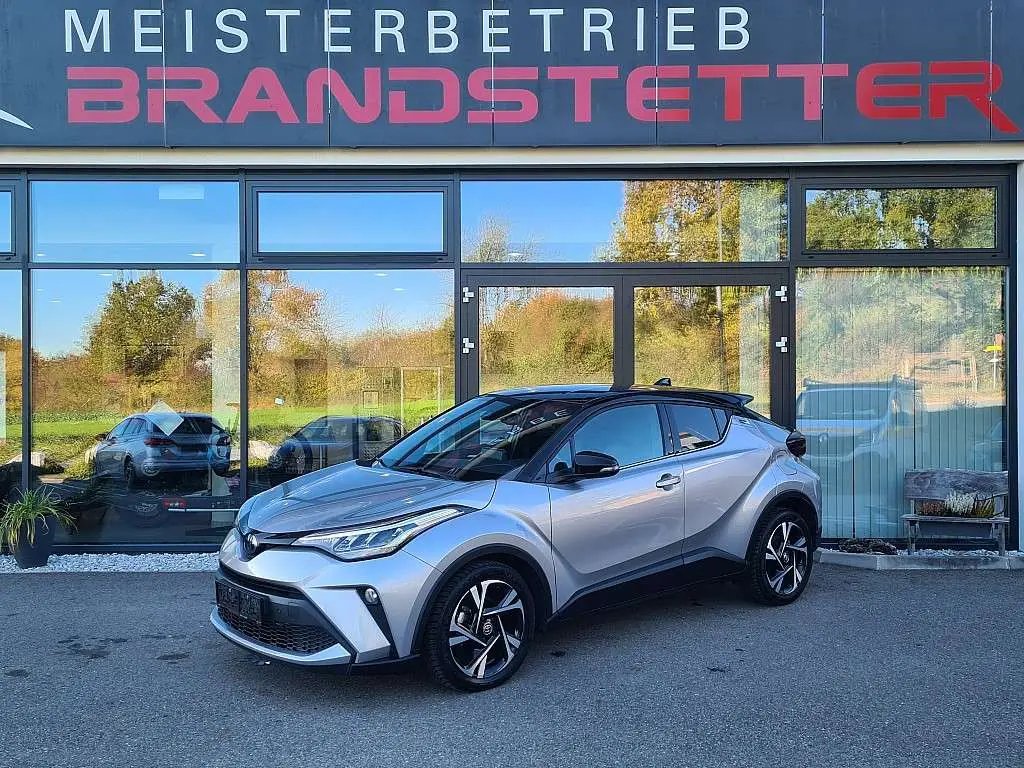 Photo 1 : Toyota C-hr 2023 Petrol