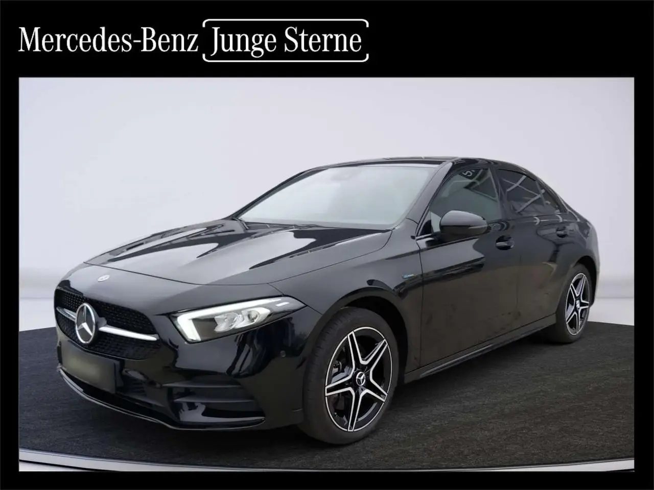 Photo 1 : Mercedes-benz Classe A 2021 Hybride