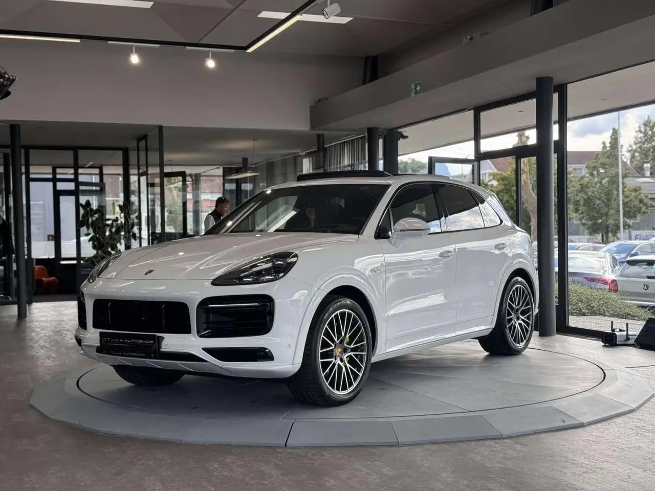 Photo 1 : Porsche Cayenne 2021 Hybrid