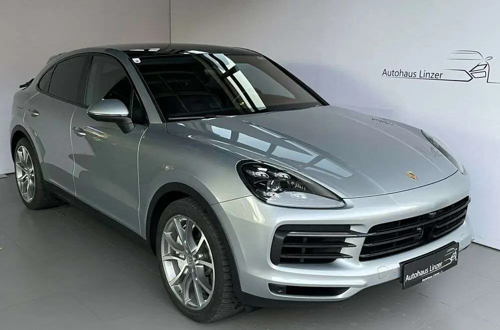 Photo 1 : Porsche Cayenne 2019 Hybride