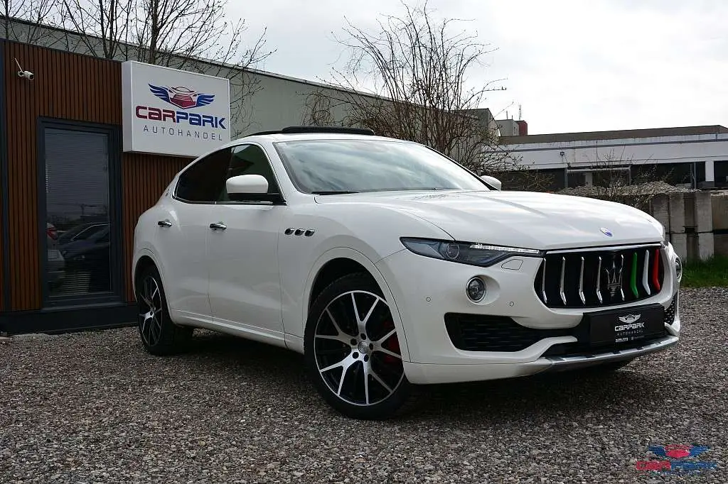 Photo 1 : Maserati Levante 2017 Diesel