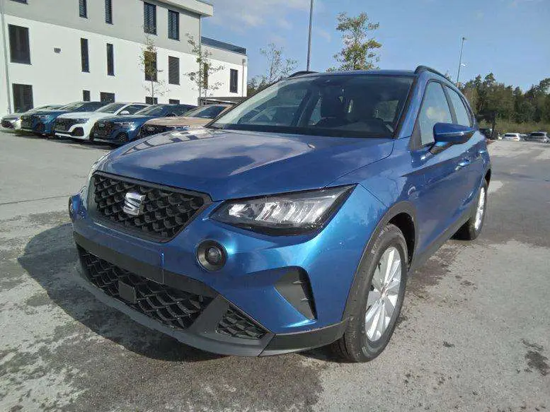 Photo 1 : Seat Arona 2024 Essence