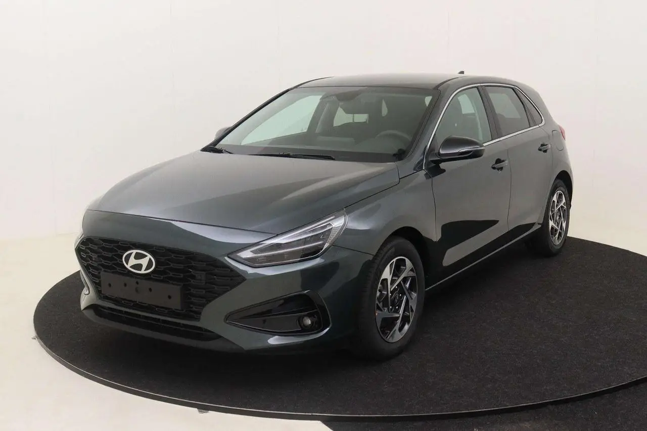 Photo 1 : Hyundai I30 2024 Petrol