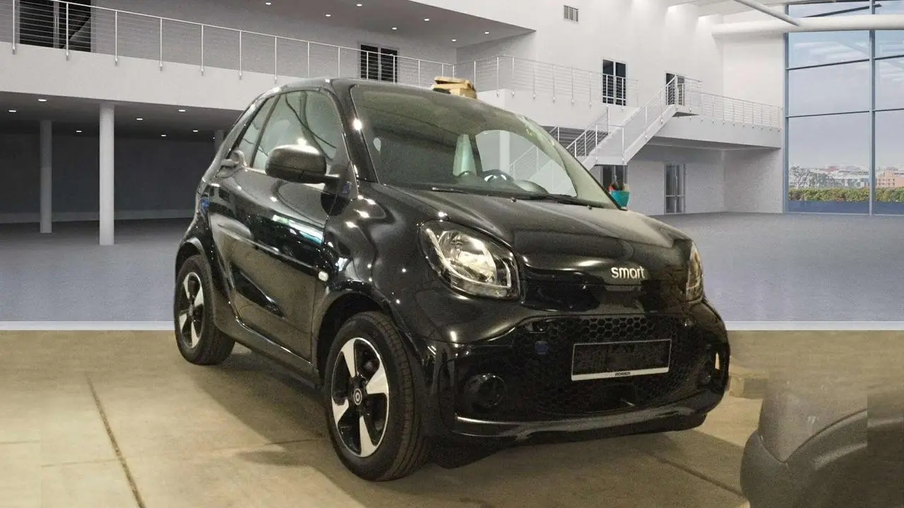 Photo 1 : Smart Fortwo 2021 Electric