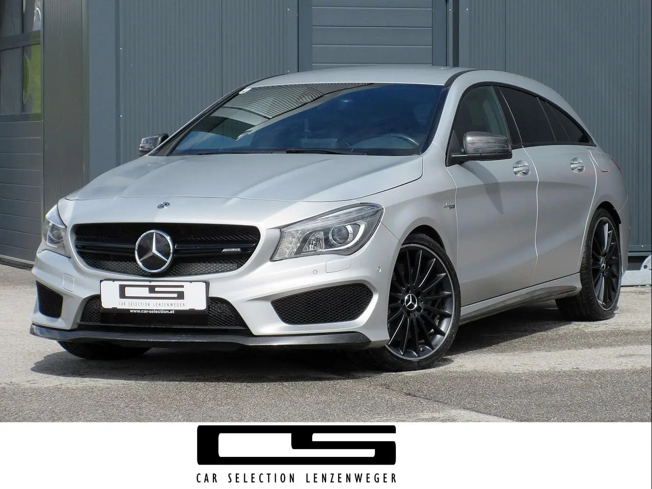 Photo 1 : Mercedes-benz Classe Cla 2015 Essence