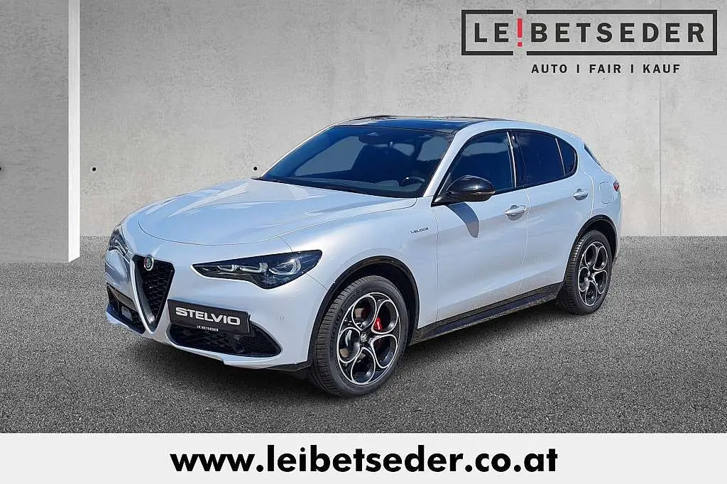 Photo 1 : Alfa Romeo Stelvio 2024 Diesel