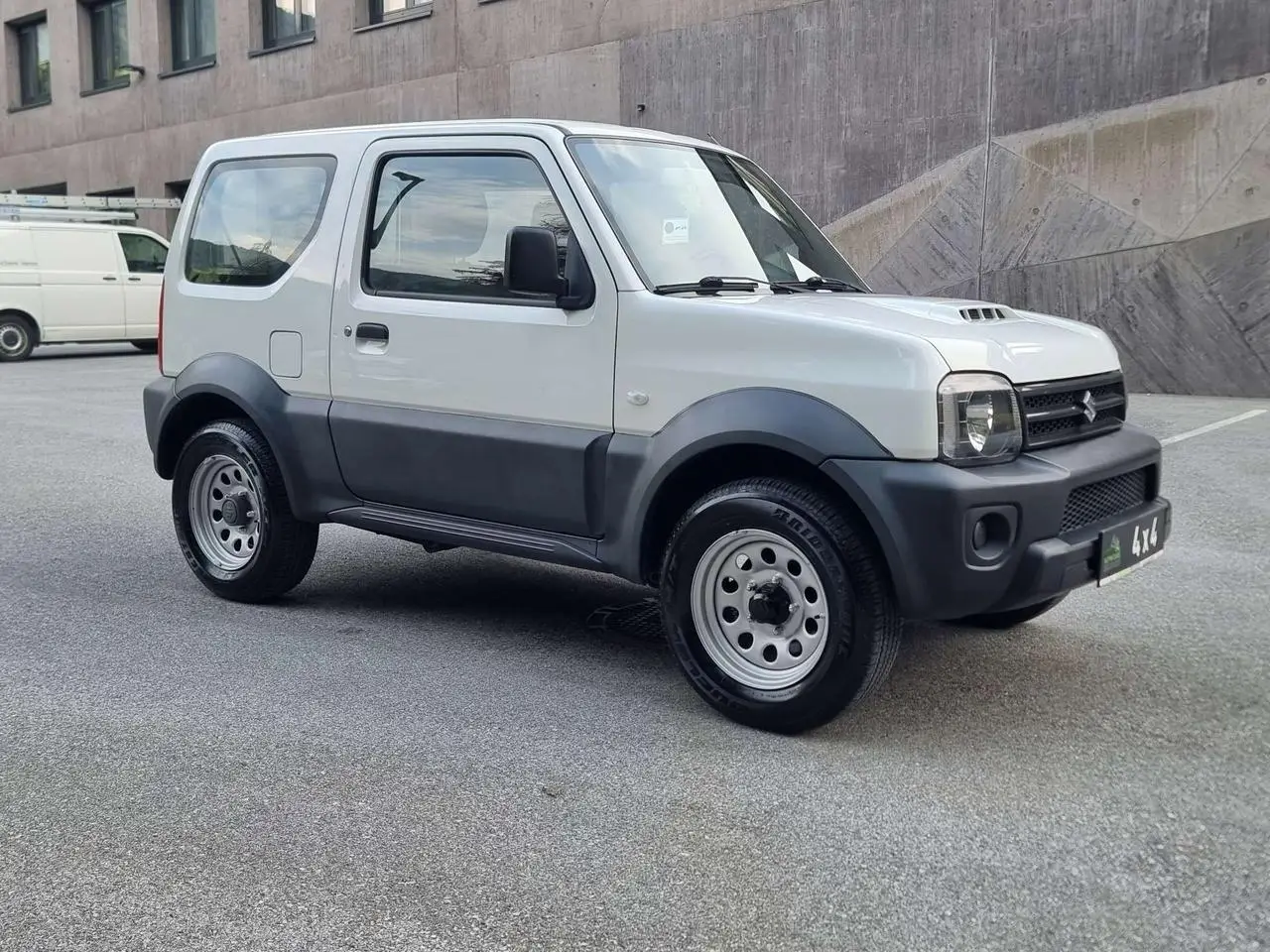 Photo 1 : Suzuki Jimny 2016 Petrol