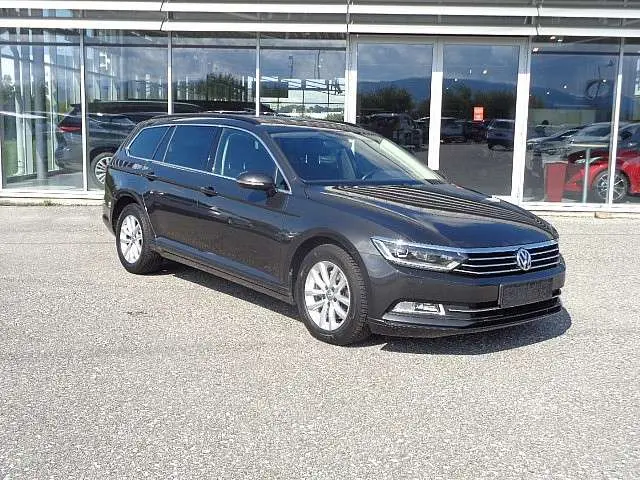 Photo 1 : Volkswagen Passat 2018 Diesel