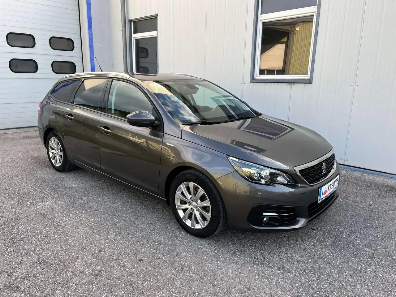 Photo 1 : Peugeot 308 2019 Essence