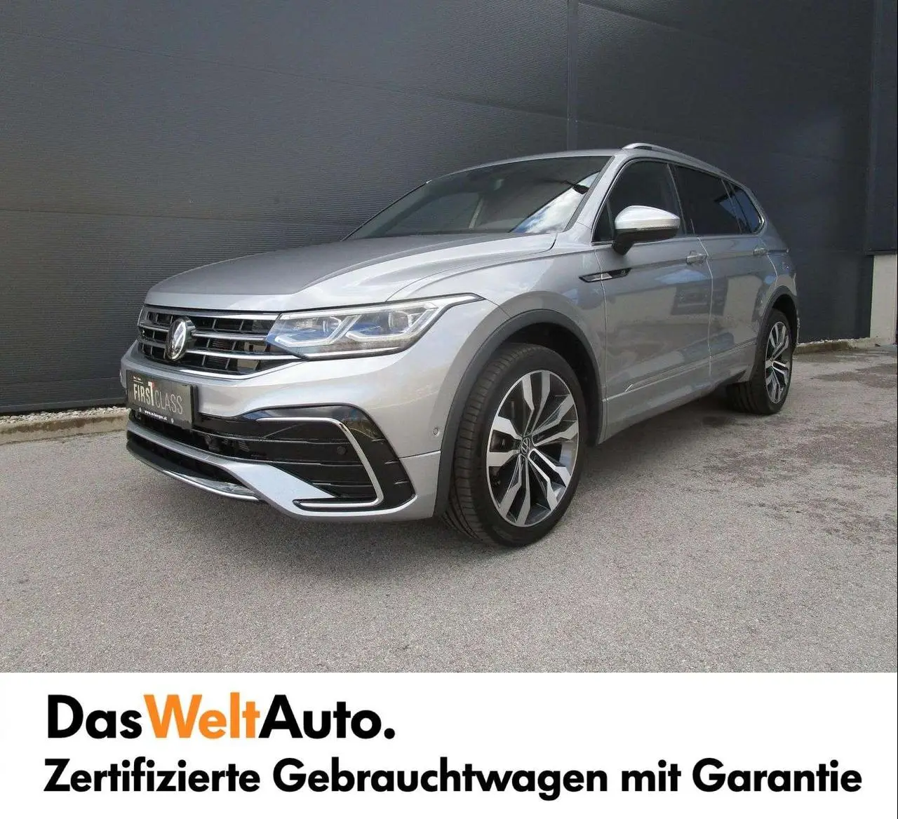 Photo 1 : Volkswagen Tiguan 2023 Essence