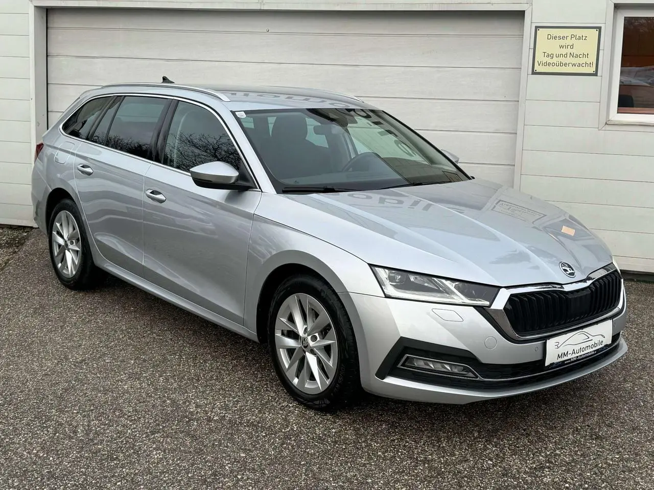 Photo 1 : Skoda Octavia 2023 Diesel