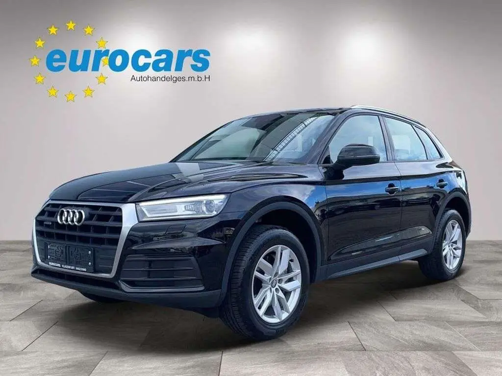 Photo 1 : Audi Q5 2020 Diesel