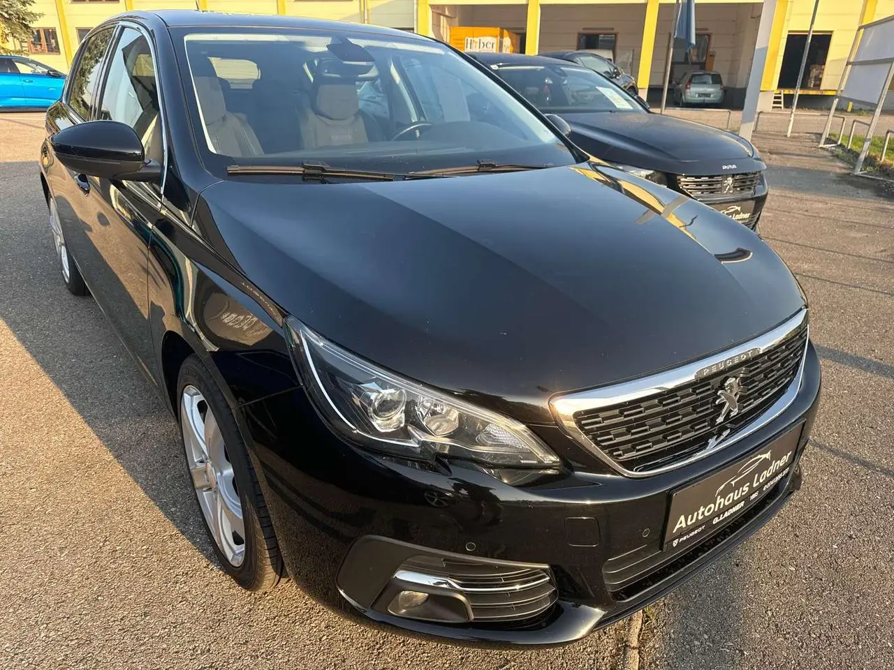 Photo 1 : Peugeot 308 2018 Diesel