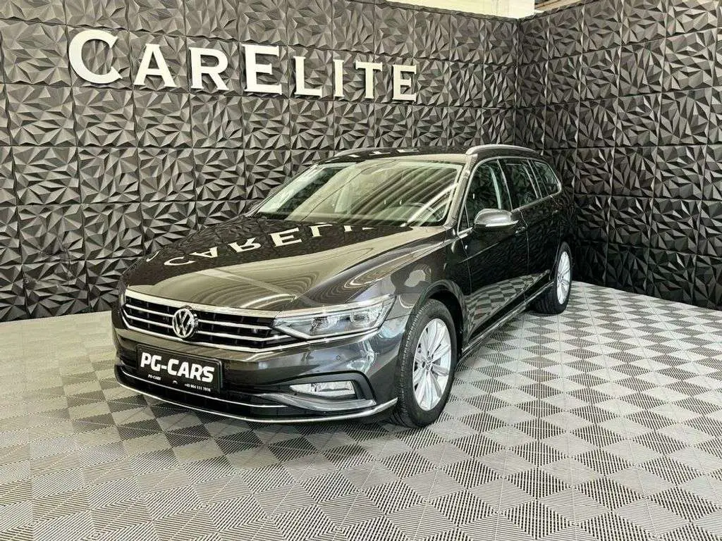 Photo 1 : Volkswagen Passat 2019 Diesel