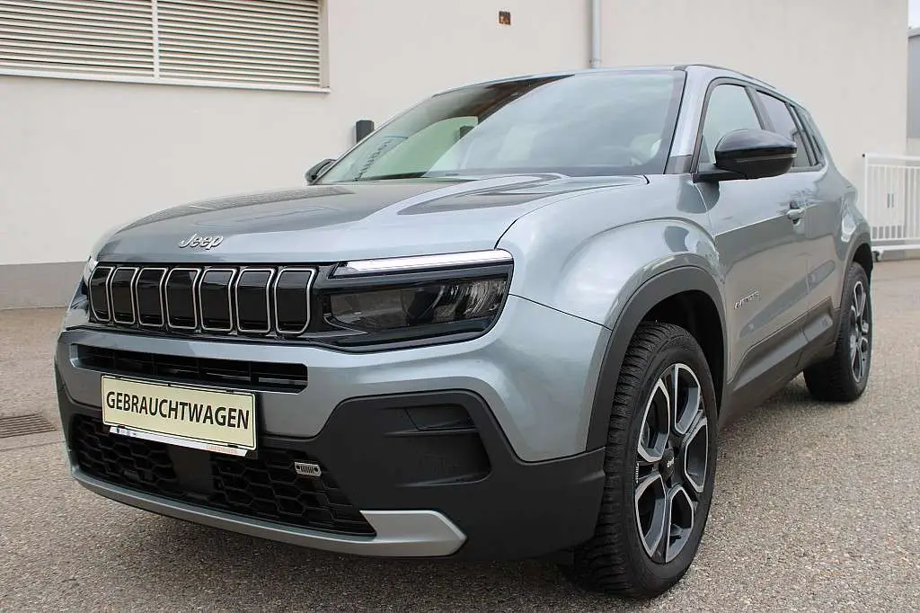 Photo 1 : Jeep Avenger 2023 Petrol