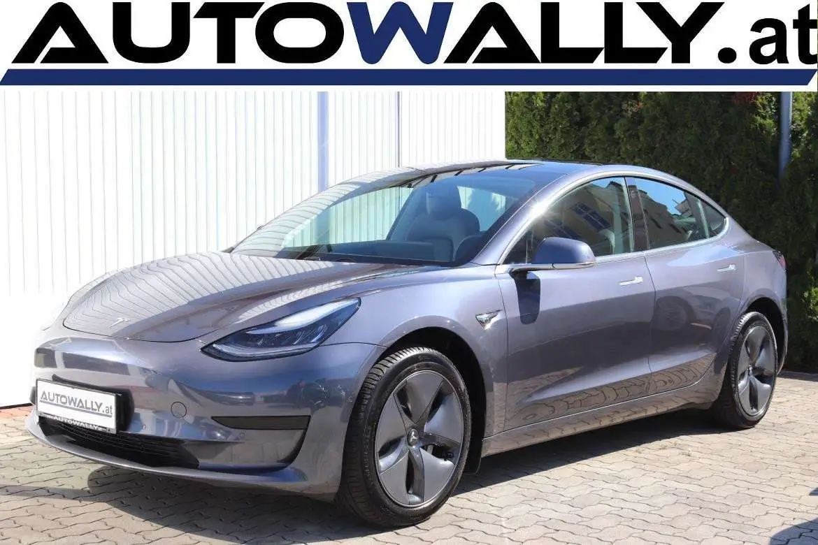 Photo 1 : Tesla Model 3 2020 Electric