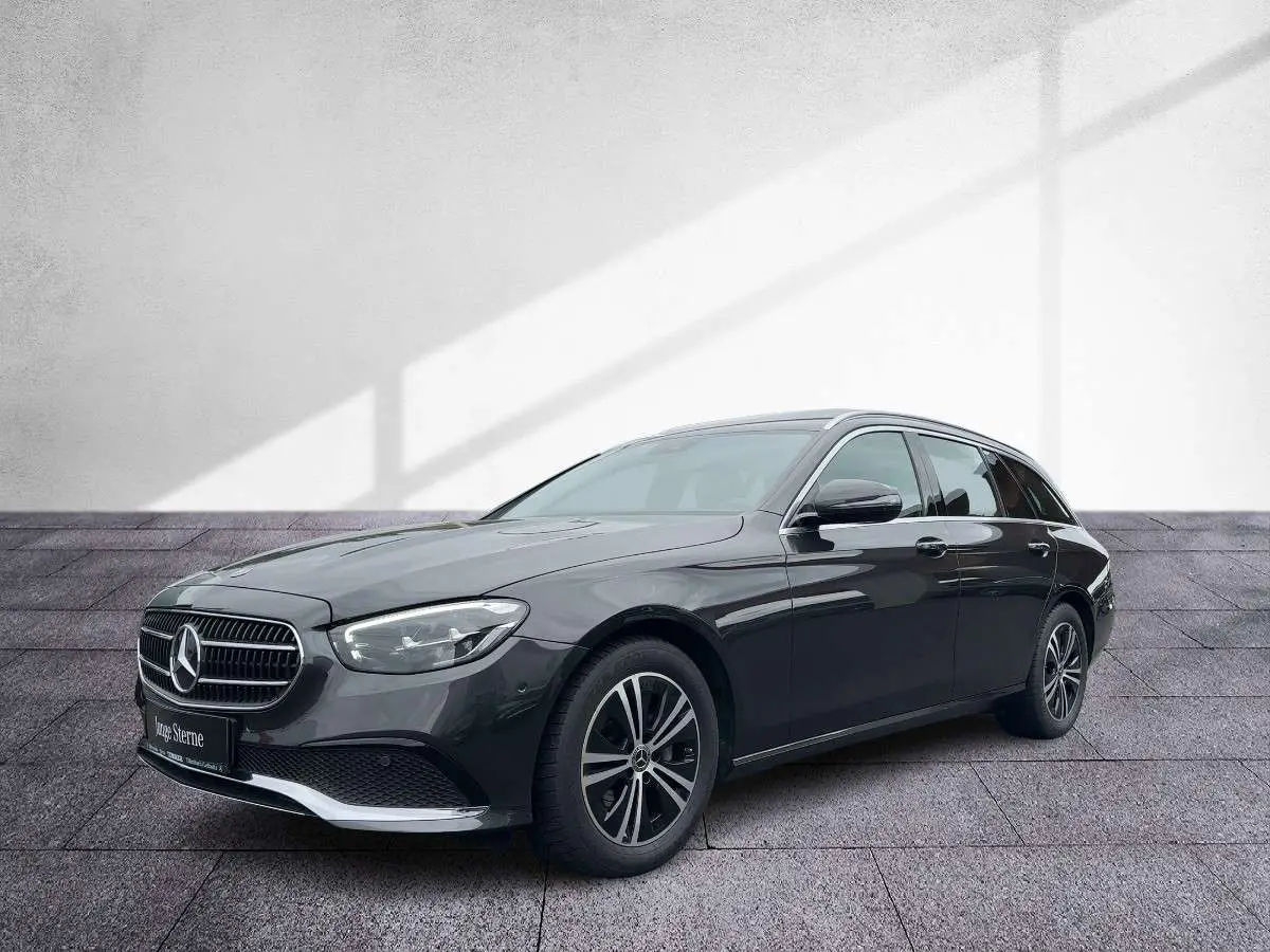 Photo 1 : Mercedes-benz Classe E 2023 Diesel