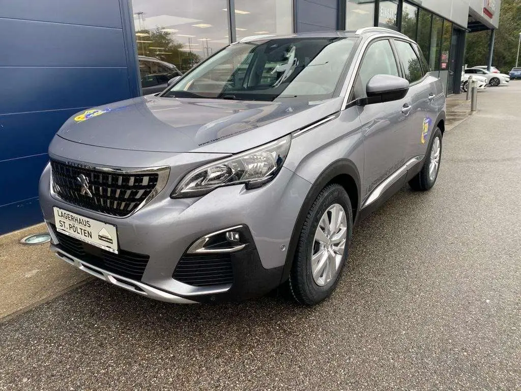 Photo 1 : Peugeot 3008 2019 Diesel