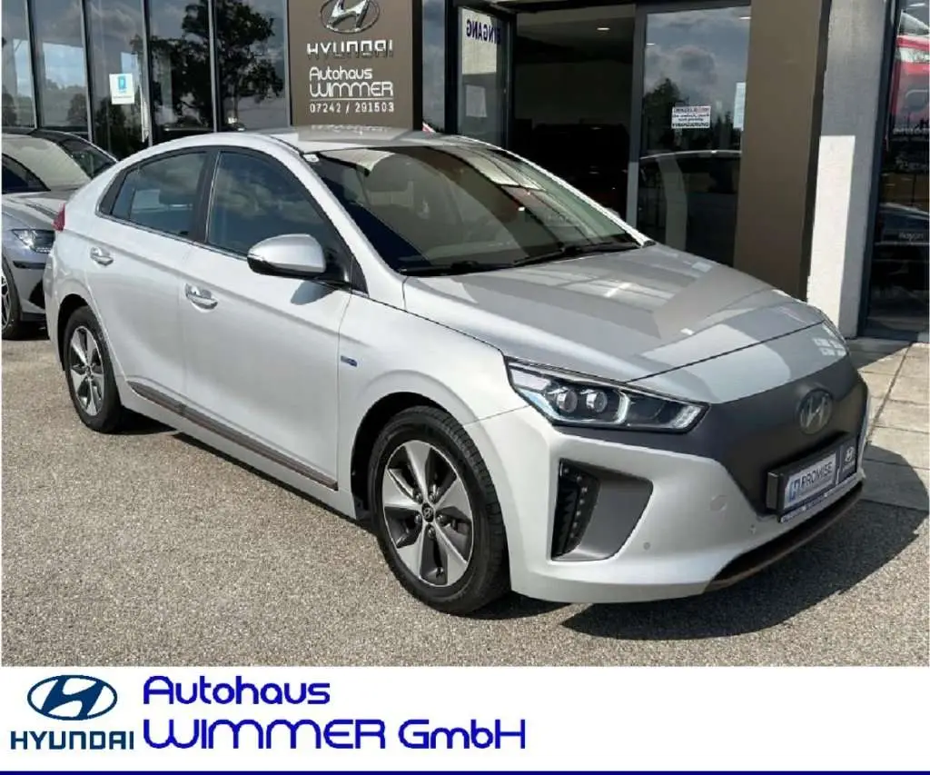 Photo 1 : Hyundai Ioniq 2018 Électrique