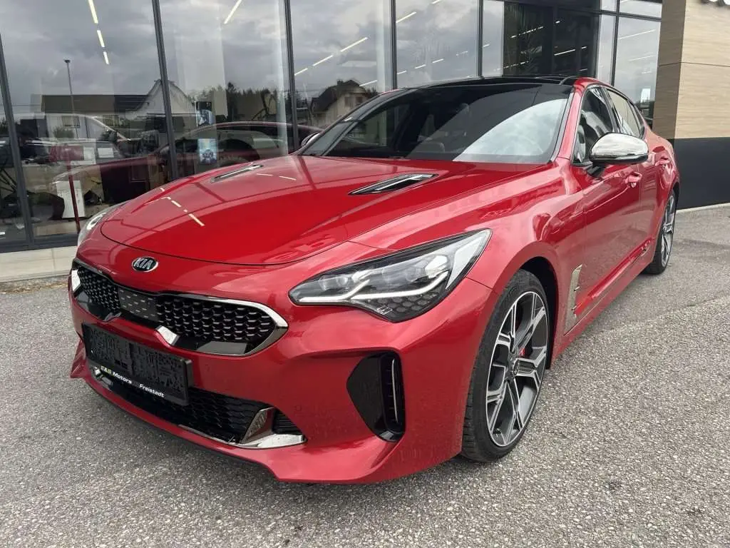 Photo 1 : Kia Stinger 2017 Petrol