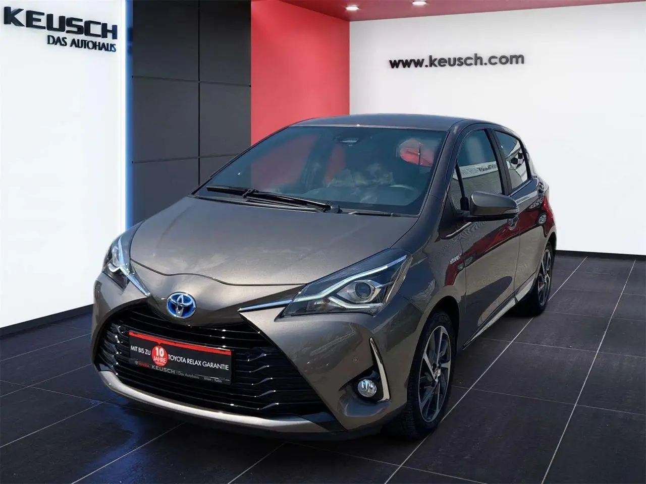 Photo 1 : Toyota Yaris 2017 Hybrid