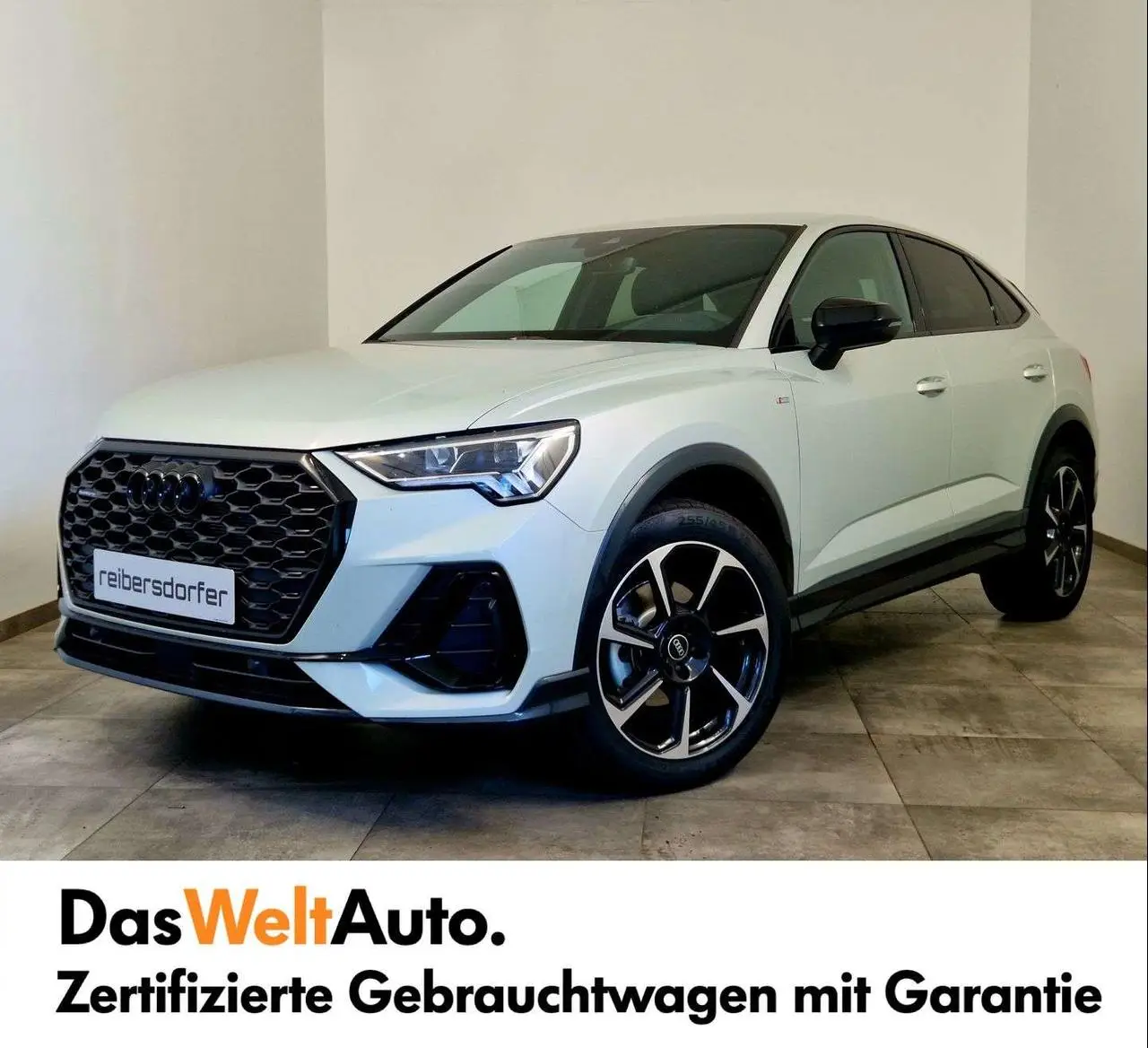 Photo 1 : Audi Q3 2024 Diesel