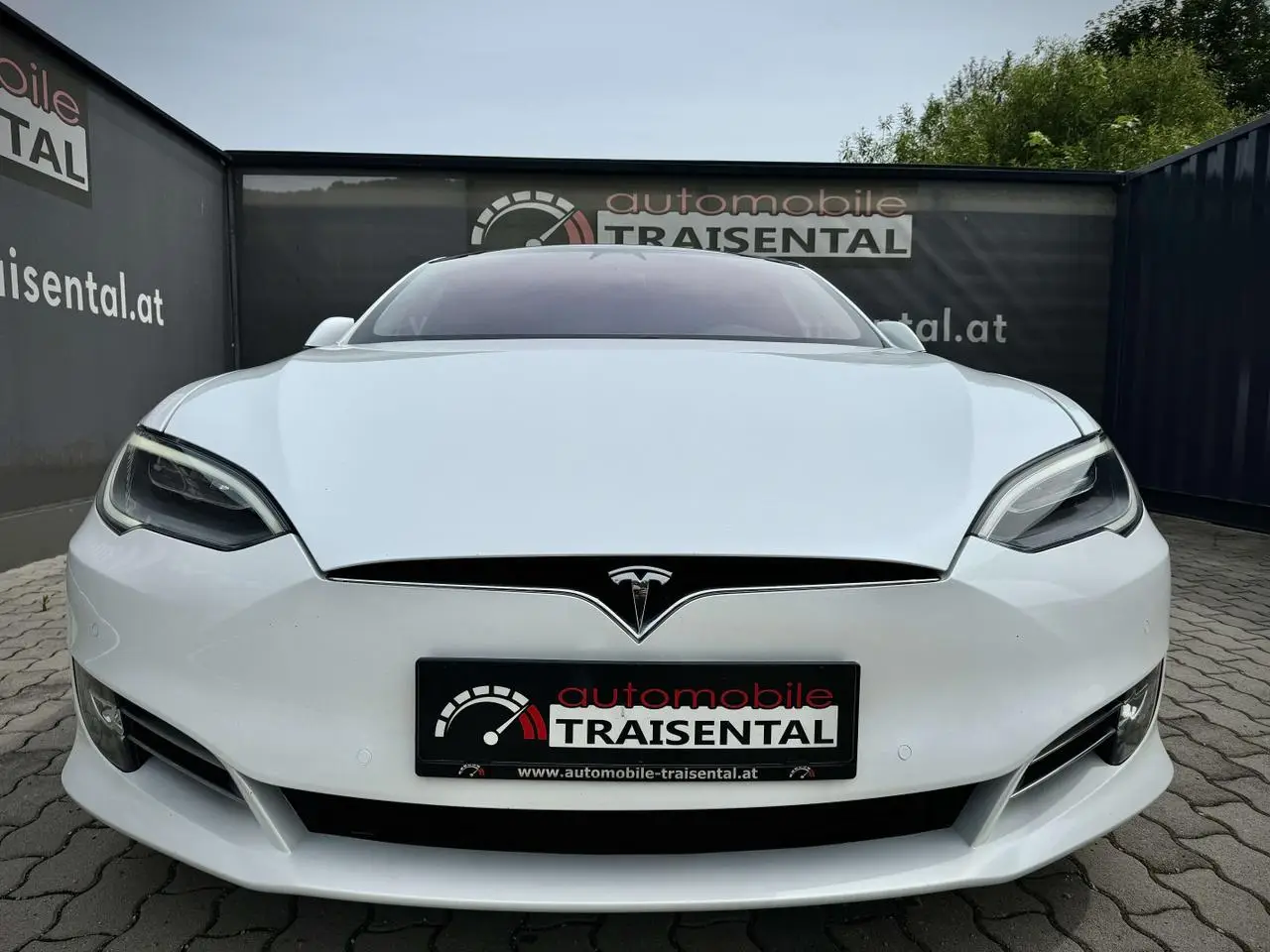 Photo 1 : Tesla Model S 2020 Électrique