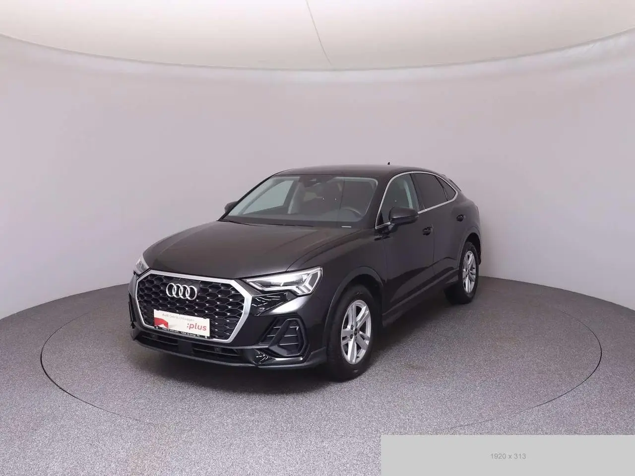 Photo 1 : Audi Q3 2023 Essence